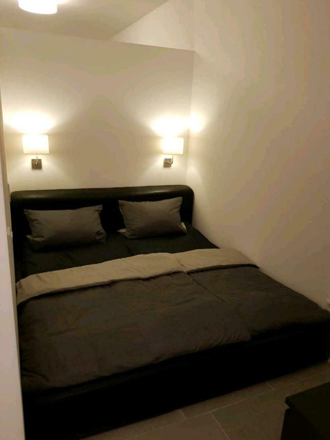 Altenbeken- Ferienwohnung Bagian luar foto